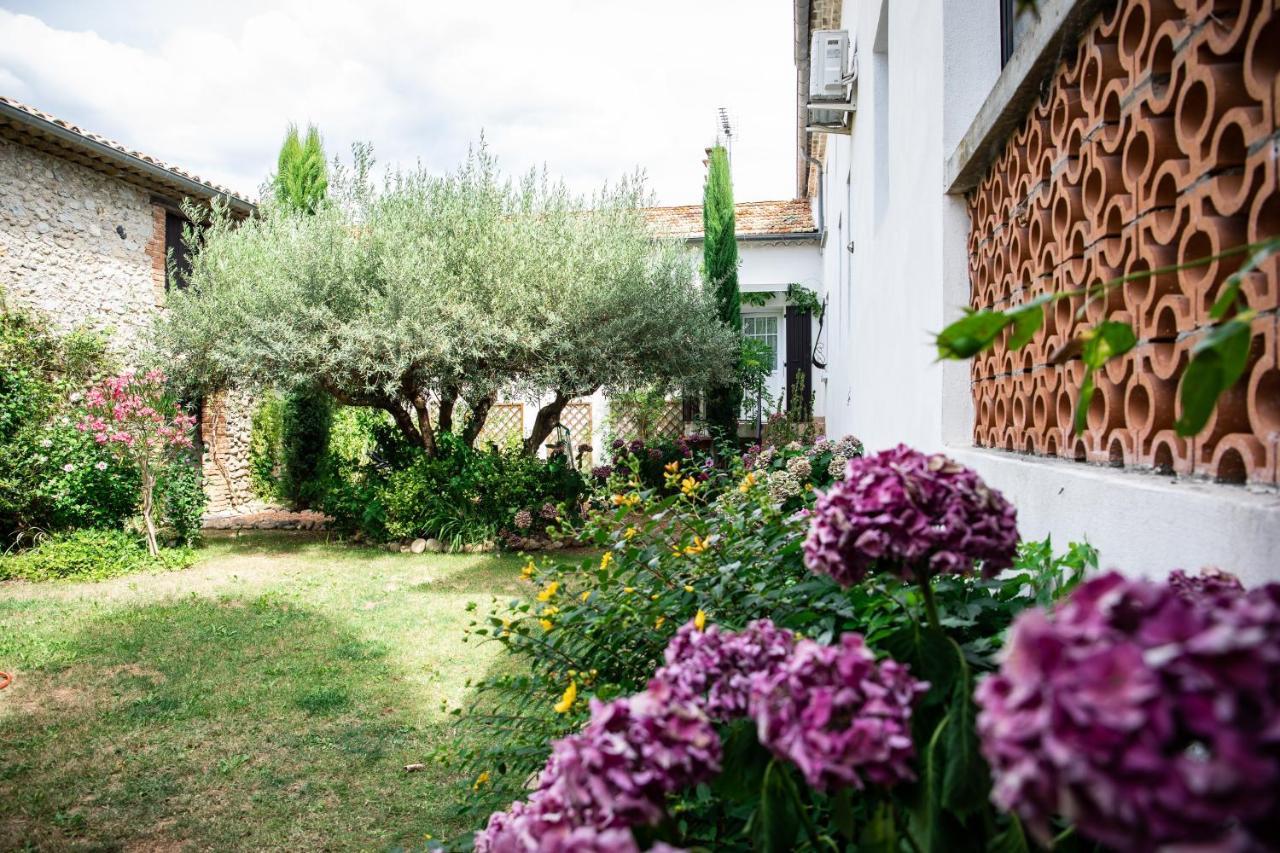 Gîte Mon Paradis Vallon-Pont-dʼArc Exterior foto